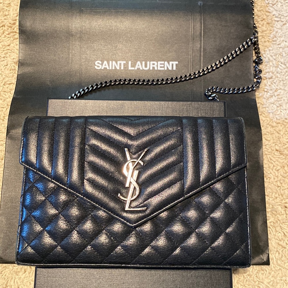 Saint Laurent wallet on chain